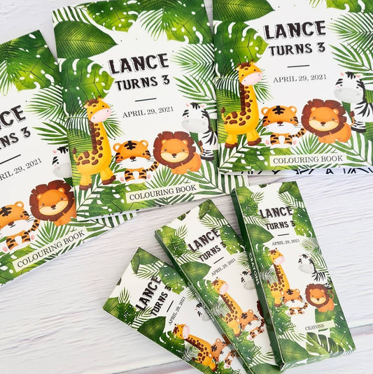 Safari Animals Colouring Book & Crayons