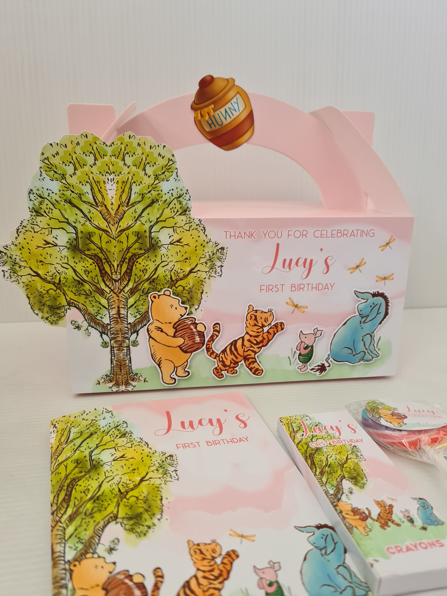 Winnie the Pooh Classic Pink Party Box